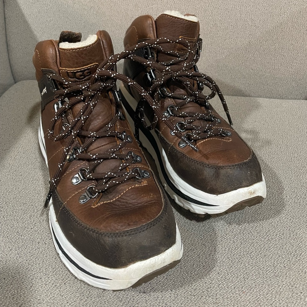 UGG x White Mountaineering CA805 Leather Hiker Boot ‘Chestnut’